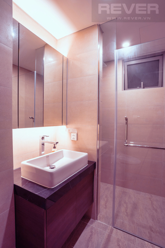 Căn hộ Empire City, Quận 2 Căn hộ Empire City tầng 16 có 1 phòng ngủ, bàn giao đầy đủ nội thất.