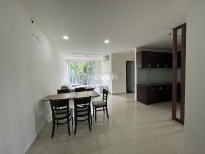 Không gian căn hộ The Harmona, Tân Bình Căn hộ The Harmona tầng 1 ban công thoáng mát, nội thất cơ bản hiện đại. 