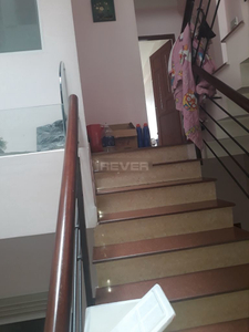 Nhà phố Quận 10 Nhà phố thiết kế 1 trệt, 4 lầu và sân thượng, bàn giao nội thất cơ bản.