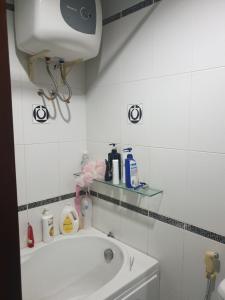 Phòng tắm Chung cư An Khang Căn hộ chung cư An Khang_Intresco đầy đủ nội thất, tiện nghi.