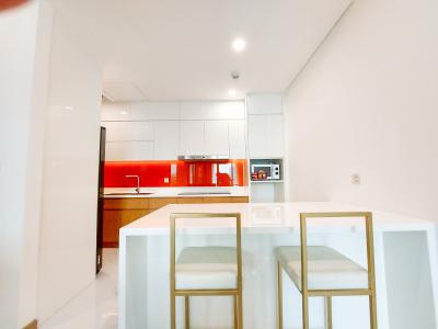 Phòng ăn Sunwah Pearl, Bình Thạnh Căn hộ Sunwah Pearl tầng 8 diện tích 97m2, bàn giao đầy đủ nội thất.