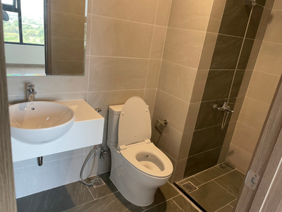 Căn hộ Vinhomes Grand Park, Quận 9 Căn hộ Vinhomes Grand Park tầng 15 diện tích 69.2m2, khong có nội thất.