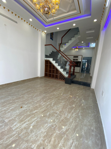 Nhà phố Huyện Nhà Bè Nhà phố hẻm xe hơi đường Huỳnh Tấn Phát, kết cấu đúc 3 tấm kiên cố.