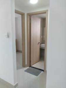 Bên trong căn hộ THE SUN AVENUE Căn hộ The Sun Avenue 1 phòng ngủ thuộc tầng trung, diện tích 51.2m2