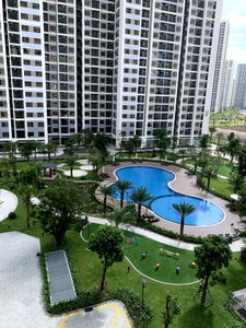 Tiện ích Vinhomes Grand Park, Quận 9 Căn hộ Vinhomes Grand Park tầng 30 view sông Tắc, đón gió thoáng mát.