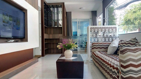 Nhà mẫu căn hộ CT Plaza Nguyên Hồng, Quận Gò Vấp Căn hộ CT Plaza Nguyên Hồng tầng 11 cửa hướng Tây Nam, nội thất cơ bản.