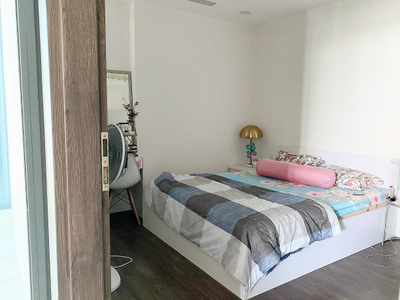 Căn Officetel Sunshine City Saigon, Quận 7 Căn Officetel Sunshine City Saigon tầng 16, đầy đủ nội thất hiện đại.