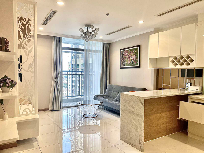 Căn hộ Vinhomes Central Park, Quận Bình Thạnh Căn hộ Vinhomes Centrla Park tầng 22 diện tích 54.3m2, đầy đủ nội thất.