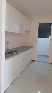 Phòng bếp Diamond Riverside, Quận 8 Căn hộ Diamond Riverside view sông, không nội thất