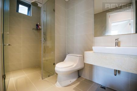 Toilet Bán hoặc cho thuê căn hộ Diamond Island - Đảo Kim Cương 1PN, đầy đủ nội thất, view sông Sài Gòn