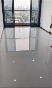 Phòng khách Resgreen Tower, Tân Phú Căn hộ Resgreen Tower tầng trung, ban công hướng Đông.