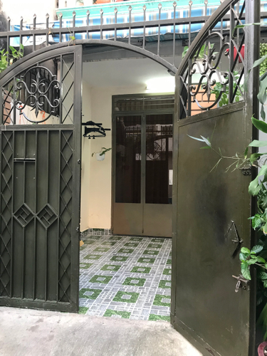 Nhà phố Quận Gò Vấp Nhà phố kết cấu 1 trệt, 1 lầu đúc vuông vắn, khu dân cư hiện hữu.