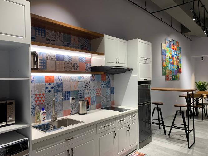 Nhà bếp căn hộ The Sun Avenue Office-tel tầng thấp The Sun Avenue có thiết kế hiện đại, nội thất đầy đủ