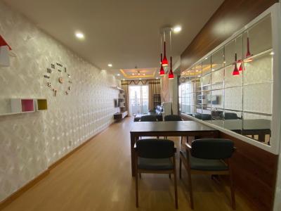 Phòng khách Lexington Residence Quận 2 Căn hộ Lexington Residence tầng cao, sàn lót gỗ, đủ nội thất.