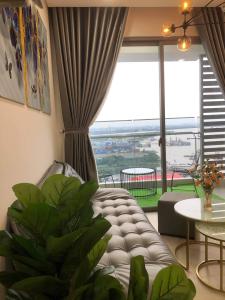 Căn hộ River Panorama, Quận 7 Căn hộ River Panorama tầng 32 ban công hướng Nam thoáng mát.