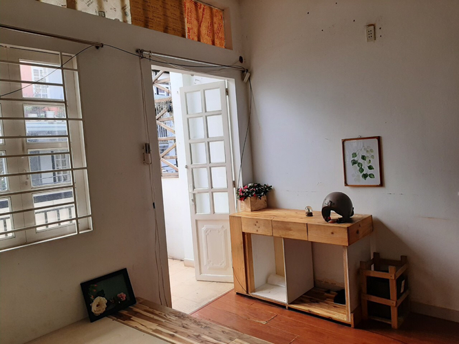 Nhà phố Quận Bình Thạnh Nhà phố nằm tại khu vực dân cư sầm uất, kết cấu 1 trệt, 1 lầu kiên cố.