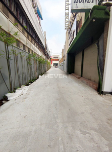 Đường trước mặt bằng kinh doanh Quận 6 Mặt bằng kinh doanh diện tích 80m2 đường Lý Chính Thắng, khu dân cư sầm uất.