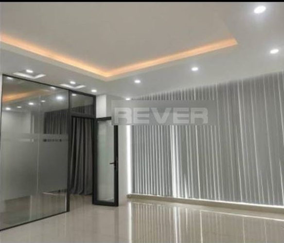 Văn phòng Quận 9 Văn phòng diện tích 90m2, mặt tiền đường Liên Phường rộng 30m.