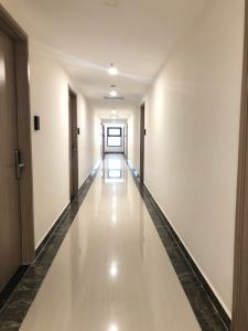 Căn hộ Vinhomes Grand Park , Quận 9 Căn hộ tầng 17 Vinhomes Grand Park ban công Đông Nam, nội thất cơ bản.