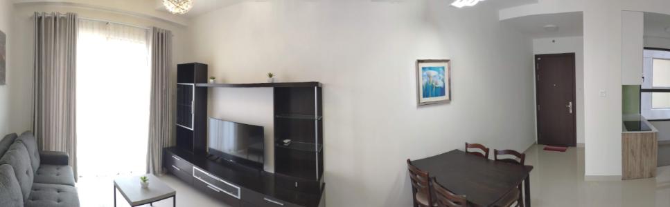 phòng khách căn hộ The Sun Avenue Căn hộ tầng 15 The Sun Avenue nội thất đầy đủ, cửa chính hướng Tây Nam