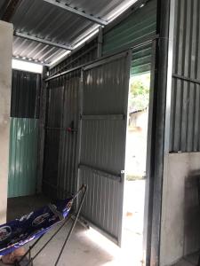 Mặt bằng kinh doanh Huyện Nhà Bè Mặt bằng kinh doanh diện tích 220m2, hẻm xe Container vào tận nơi.