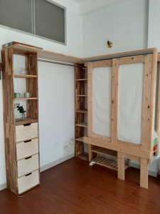 Nhà phố Quận Bình Thạnh Nhà phố nằm tại khu vực dân cư sầm uất, kết cấu 1 trệt, 1 lầu kiên cố.