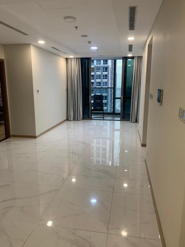 Căn hộ Vinhomes Central Park tầng 26 nội thất cơ bản, view thoáng