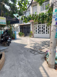 Đường trước đất nền Huyện Nhà Bè Đất nền căn góc có 2 mặt tiền cực thoáng, diện tích 57m2 vuông vắn.