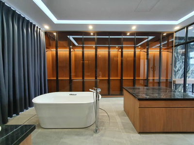 Biệt thự Quận 9 Biệt thự căn góc khu Villa Riviera diện tích 528m2, bàn giao đầy đủ nội thất.