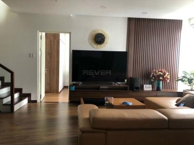 Phòng khách Him Lam Riverside Quận 7 Penthouse Him Lam Riverside nội thất cao cấp, view thành phố.