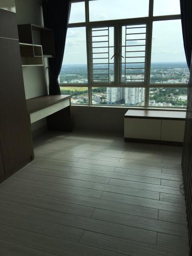 View Phú Hoàng Anh Penthouse Phú Hoàng Anh tầng 26 đầy đủ nội thất tiện nghi, view thành phố.
