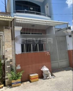 Mặt tiền nhà phố Quận Tân Phú Nhà phố thiết kế 1 trệt, 1 lầu cửa hướng Đông thoáng mát, không nội thất.