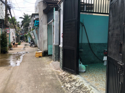 Đường trước nhà phố Quận Gò Vấp Nhà phố hẻm đường Lê Đức Thọ diện tích 175.6m2, không có nội thất.