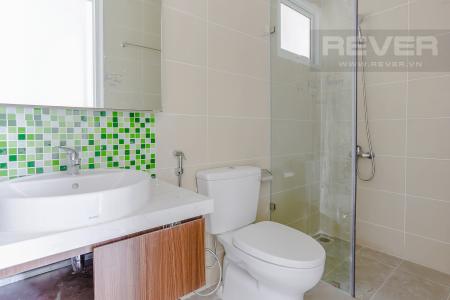 Phòng Tắm 1 Căn hộ Dragon Hill 2 tầng trung tháp B 2 phòng ngủ nhà trống