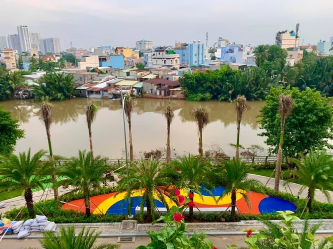 Tiện ích D'Lusso, Quận 2 Căn hộ D'Lusso tầng 3 tiện di chuyển, bàn giao nội thất cơ bản.