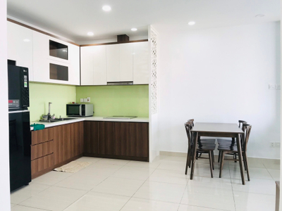 Căn hộ Kingston Residence, Quận Phú Nhuận Căn hộ Kingston Residence tầng 7 thiết kế 2 phòng ngủ, đầy đủ nội thất.