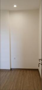 Phòng ngủ căn hộ Vinhomes Grand Park Căn hộ Vinhomes Grand Park tầng 19 view nội khu, chưa có nội thất.