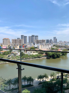 Vinhomes Golden River Căn hộ Vinhomes Golden River thiết kế sang trọng, view đón gió mát.