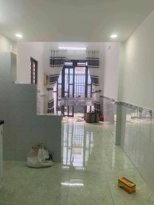 Nhà phố Quận Gò Vấp Nhà phố cửa hướng Bắc thoáng mát, diện tích 24.4m2 không nội thất.