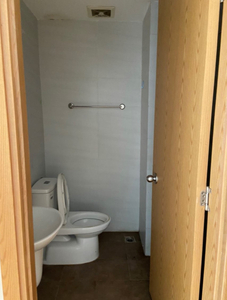 Căn hộ Starlight Riverside, Quận 6 Căn hộ Starlight RiverSide tầng 1 tiện di chuyển, nội thất cơ bản.