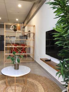 Nội thất Saigon South Residence Căn hộ Saigon South Residence tầng thấp, đầy đủ nội thất