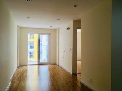 Phòng khách City Gate, Quận 8 Căn hộ City Gate tầng trung, view nội khu hồ bơi mát mẻ.