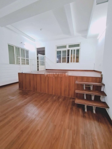 Mặt bằng kinh doanh Quận Tân Bình Mặt bằng kinh doanh diện tích 50m2, khu vực dân cư đông đúc.