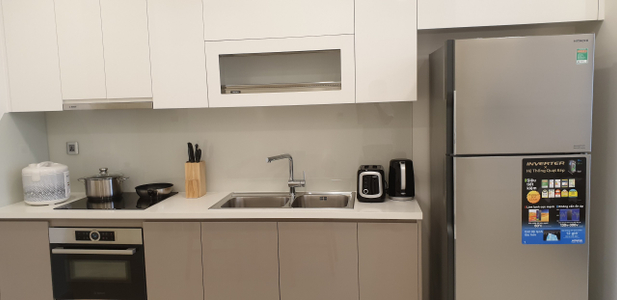 Căn hộ VInhomes Golden River, Quận 1 Căn hộ Vinhomes Golden River tiện di chuyển, đầy đủ nội thất.