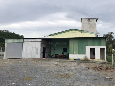 Đất nền Huyện Củ Chi Đất nền diện tích 3000m2 có sẵn xưởng lớn trên đất, pháp lý rõ ràng.