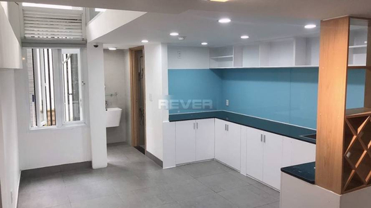 Nhà phố Quận Thủ Đức Nhà phố cách đường Quốc Lộ 13 chỉ 100m, cửa hướng Đông Bắc thoáng mát.