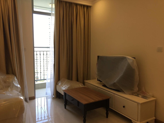 Căn Officetel Vinhomes Central Park, Quận Bình Thạnh Officetel Vinhomes Central Park tầng 12 có 1 phòng ngủ, đầy đủ nội thất.