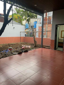 Nhà phố Quận 7 Nhà phố đường Huỳnh Tấn Phát thiết kế 1 trệt và 1 lầu.