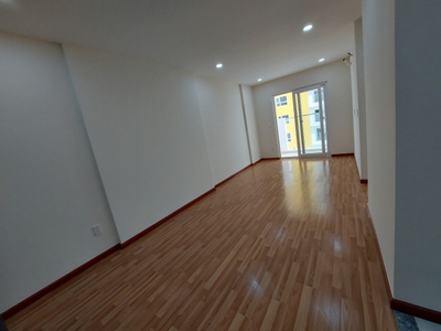 Căn hộ Diamond Riverside, Quận 8 Căn hộ Diamond Riverside bàn giao không có nội thất.