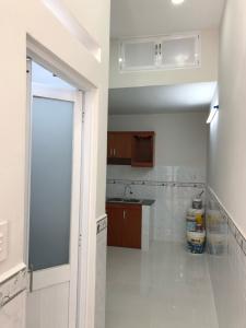 khu vực bếp nhà phố quận 1 Nhà hẻm Quận 1 diện tích 3x8m, pháp lý sổ hồng chính chủ.